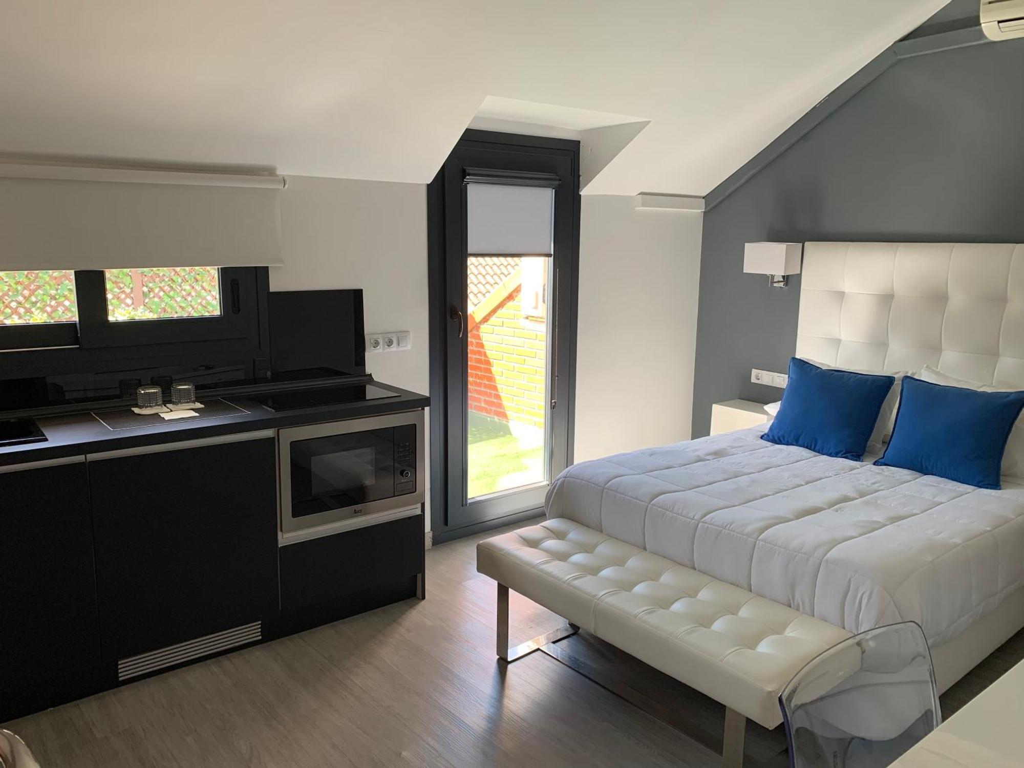 Hostal El Rocio Paracuellos de Jarama Extérieur photo